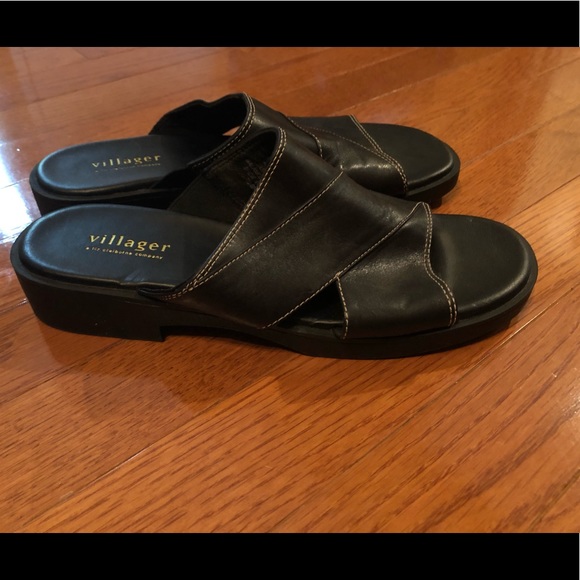 villager liz claiborne shoes